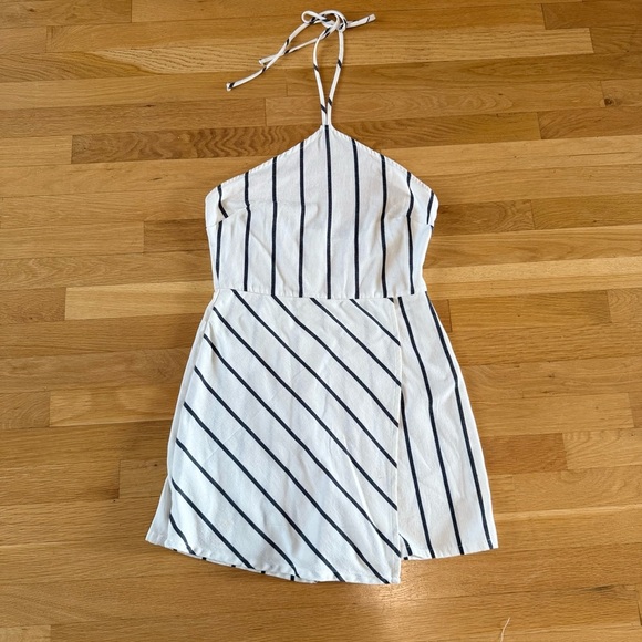 Aqua Bloomingdale's Womens Halter Top Striped Romper size medium size worn once - Picture 3 of 11